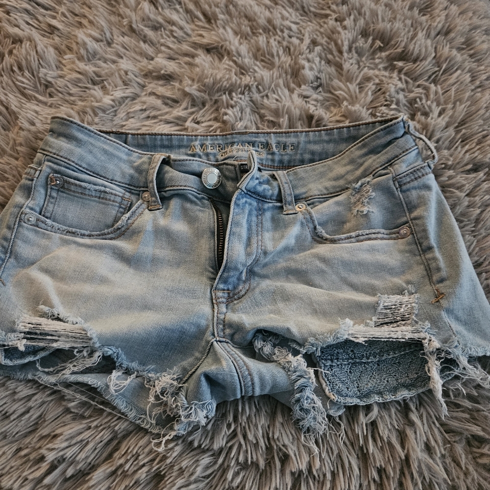 AE shorts